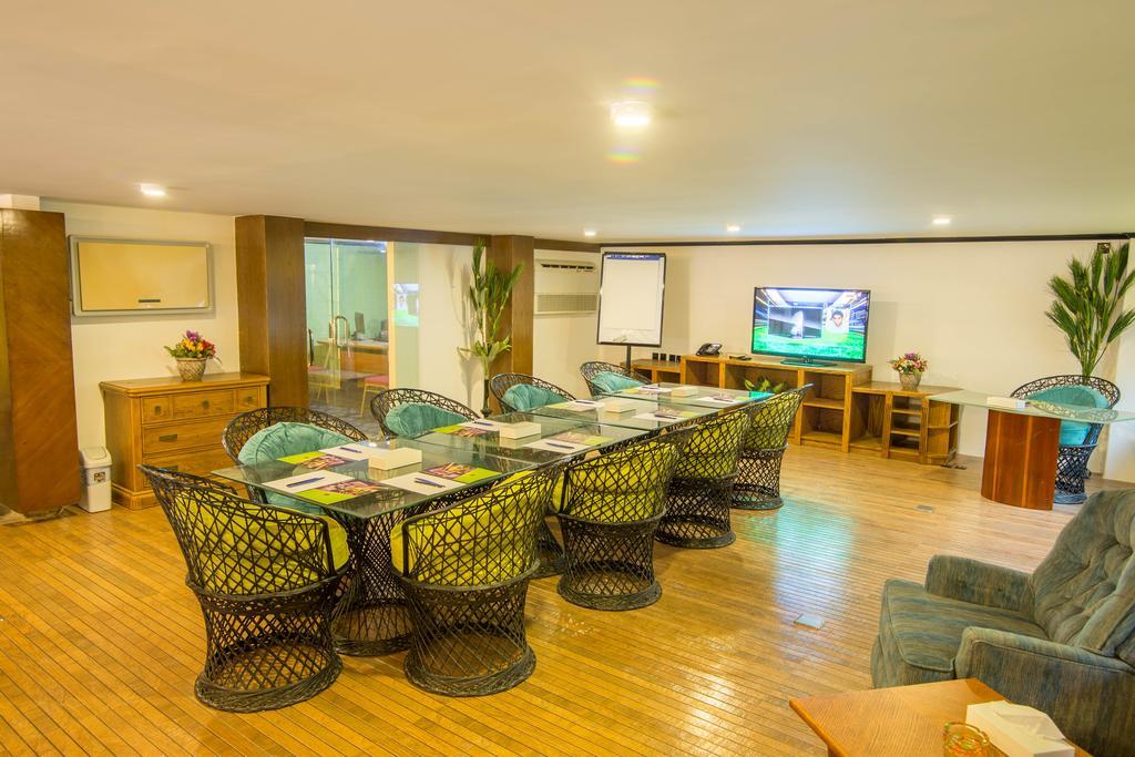 Aquarium Hotel Riyadh Luaran gambar